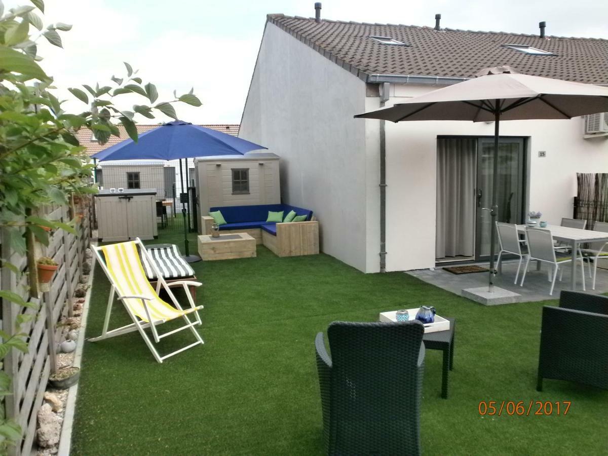 Vakantiehuisje ブレーデネ エクステリア 写真